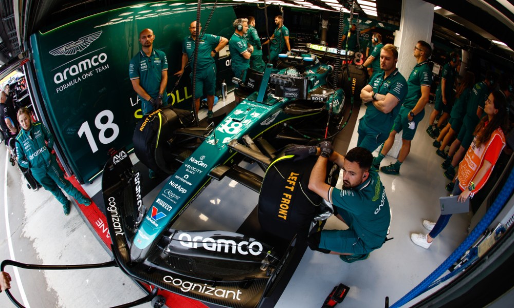 Aston Martin F1 pit crew working