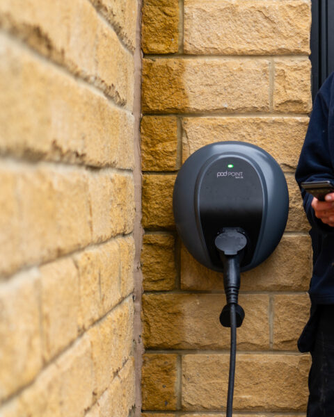 Wall-mounted Solo 3S charging point