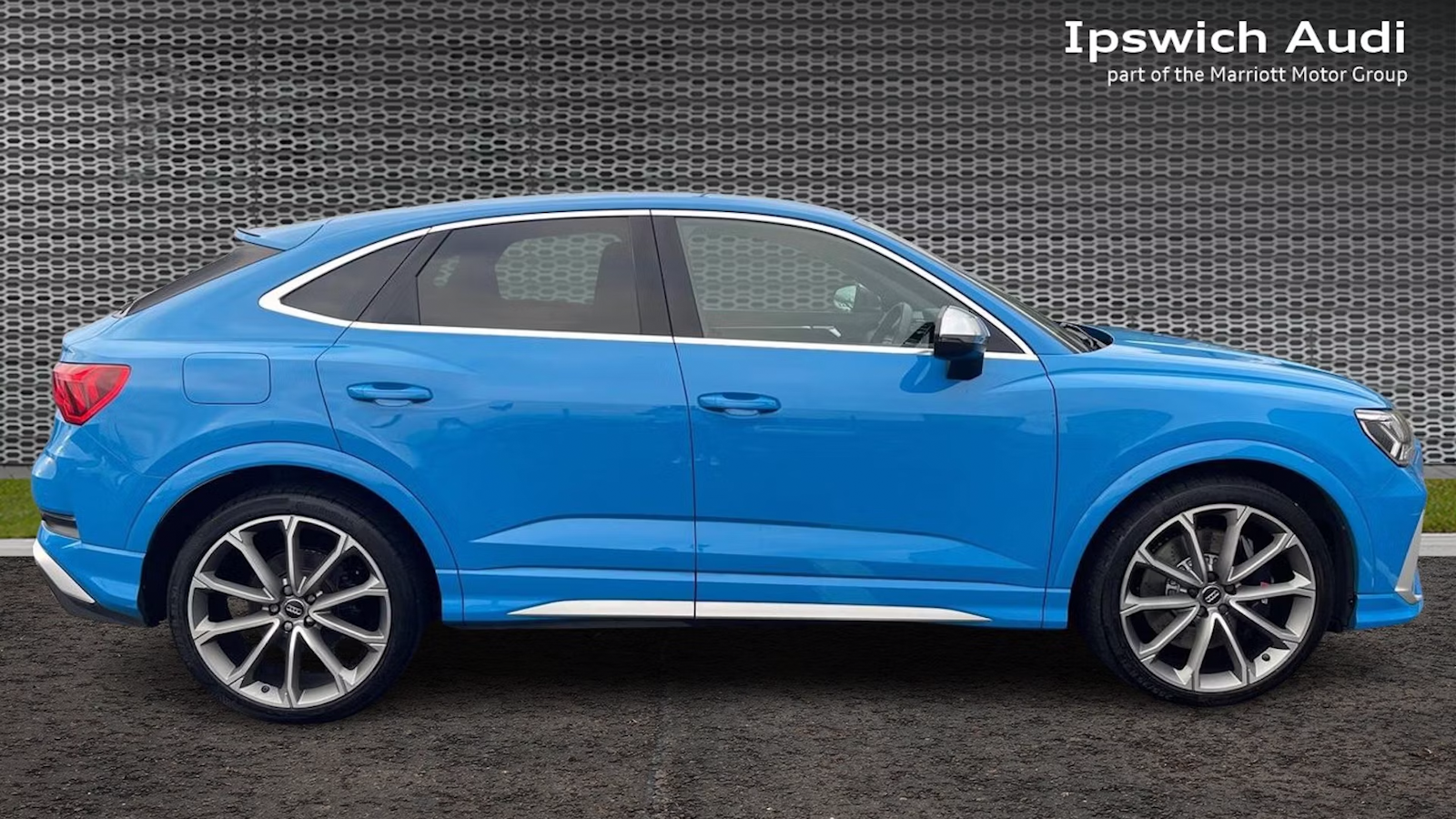 Blue Audi RS Q3 Sportback