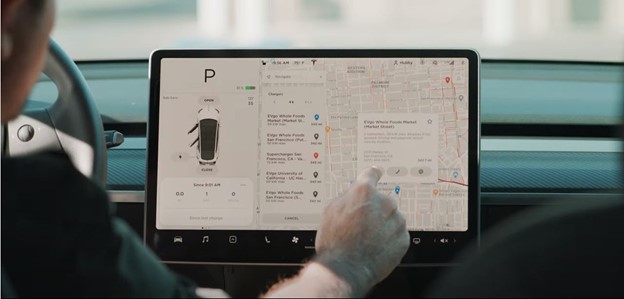 Tesla dashboard navigation display