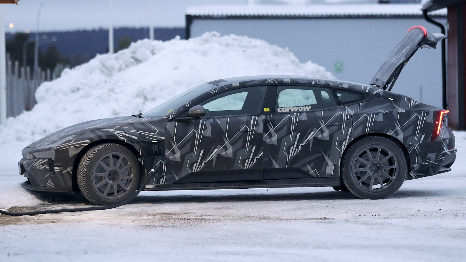 Polestar 5 side view in snow