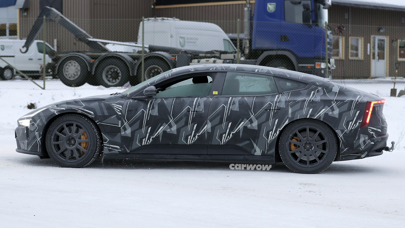 Polestar 5 sedan in silver profile