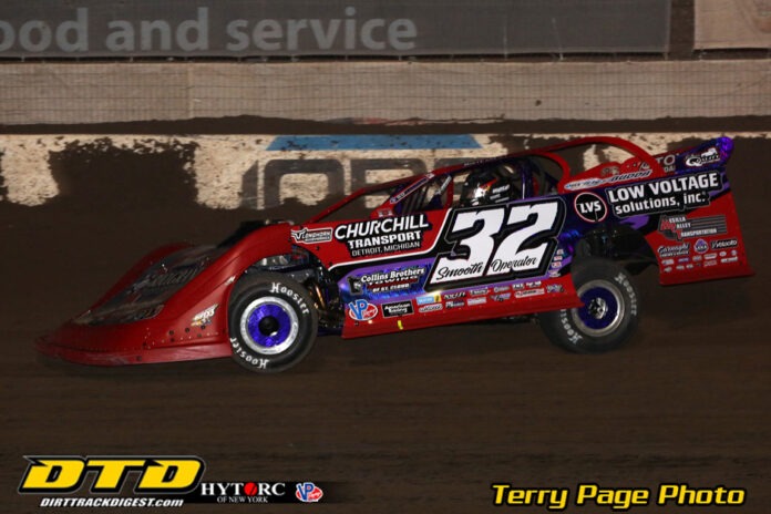 Bobby Pierce racing dirt track