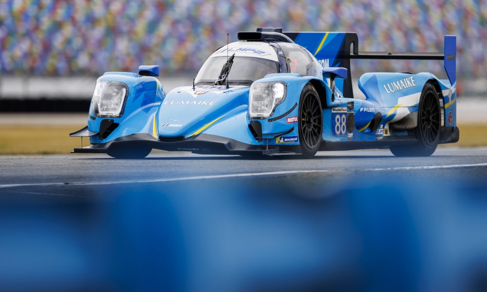 Blue Corvette racing at Rolex 24