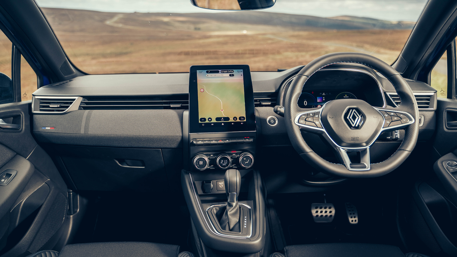 Renault Clio dark car interior