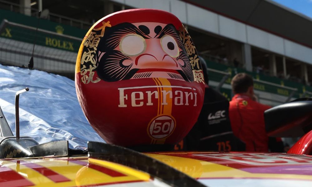 Ferrari Daruma doll on vehicle nose