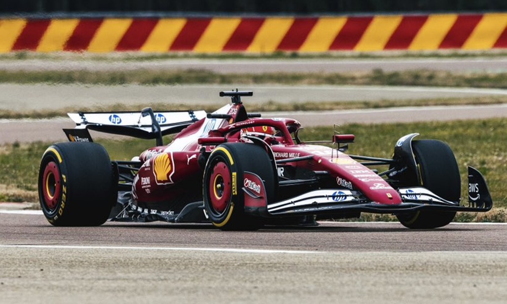 Red IndyCar racing at Phoenix