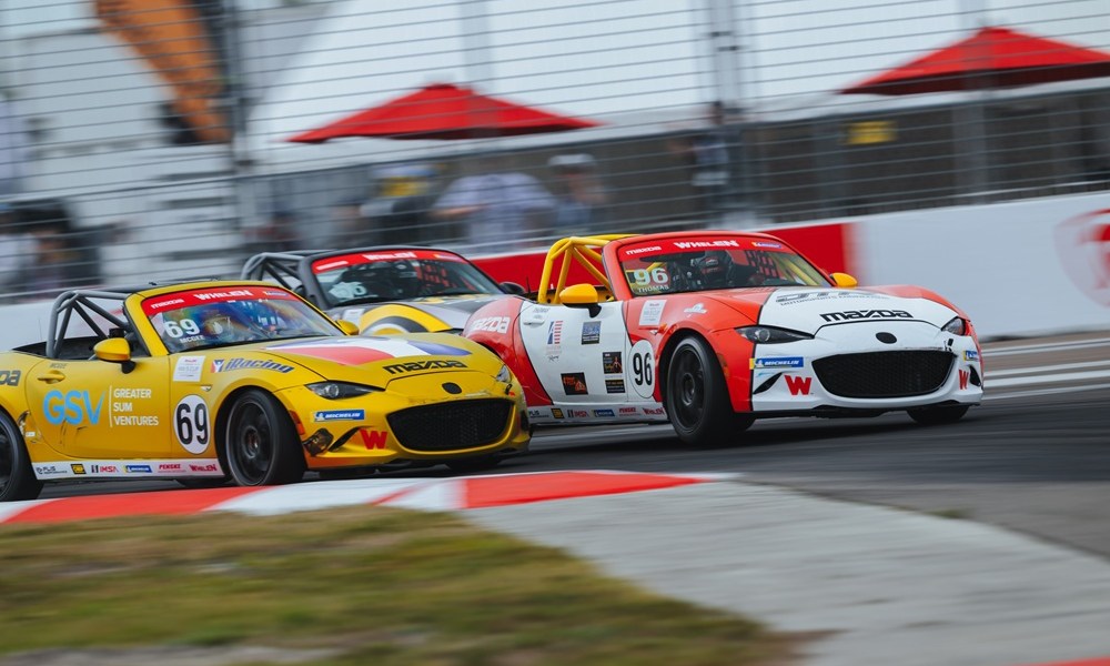 Three racing cars at Daytona