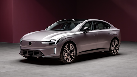 2025 Volvo ES90 front view